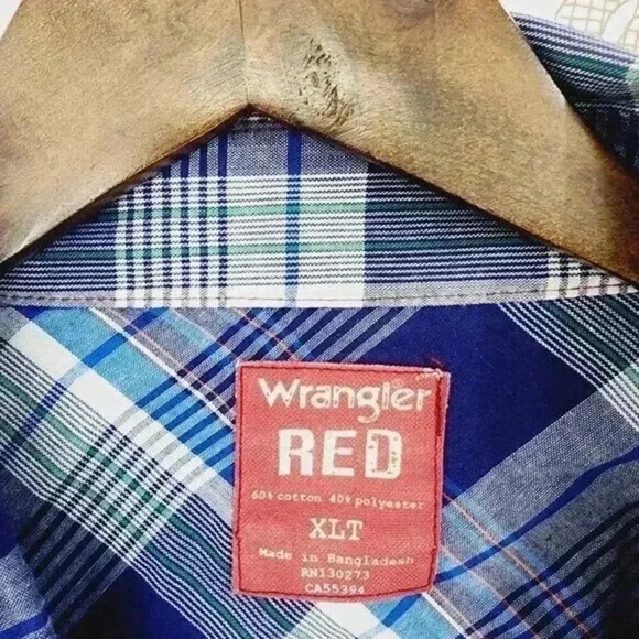 Wrangler Pearl Snap Red Button down Long sleeve Plaid Shirt Men'sXLT - Picture 4 of 7